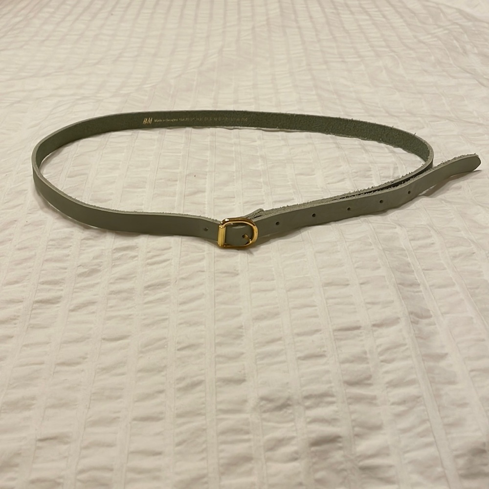 H&M Green Belt (Size 31-32)
